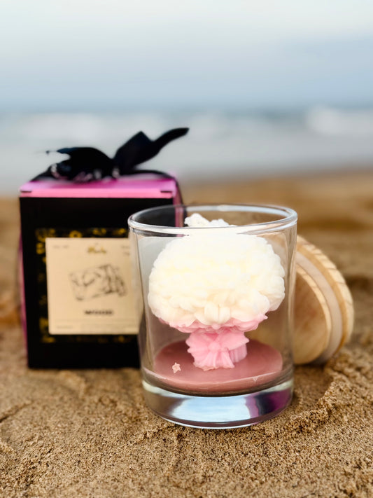 Pine & Cedarwood Charm – Scented Candle Handpoured in UK | Mother’s Day, Father’s Day, Family Gifts